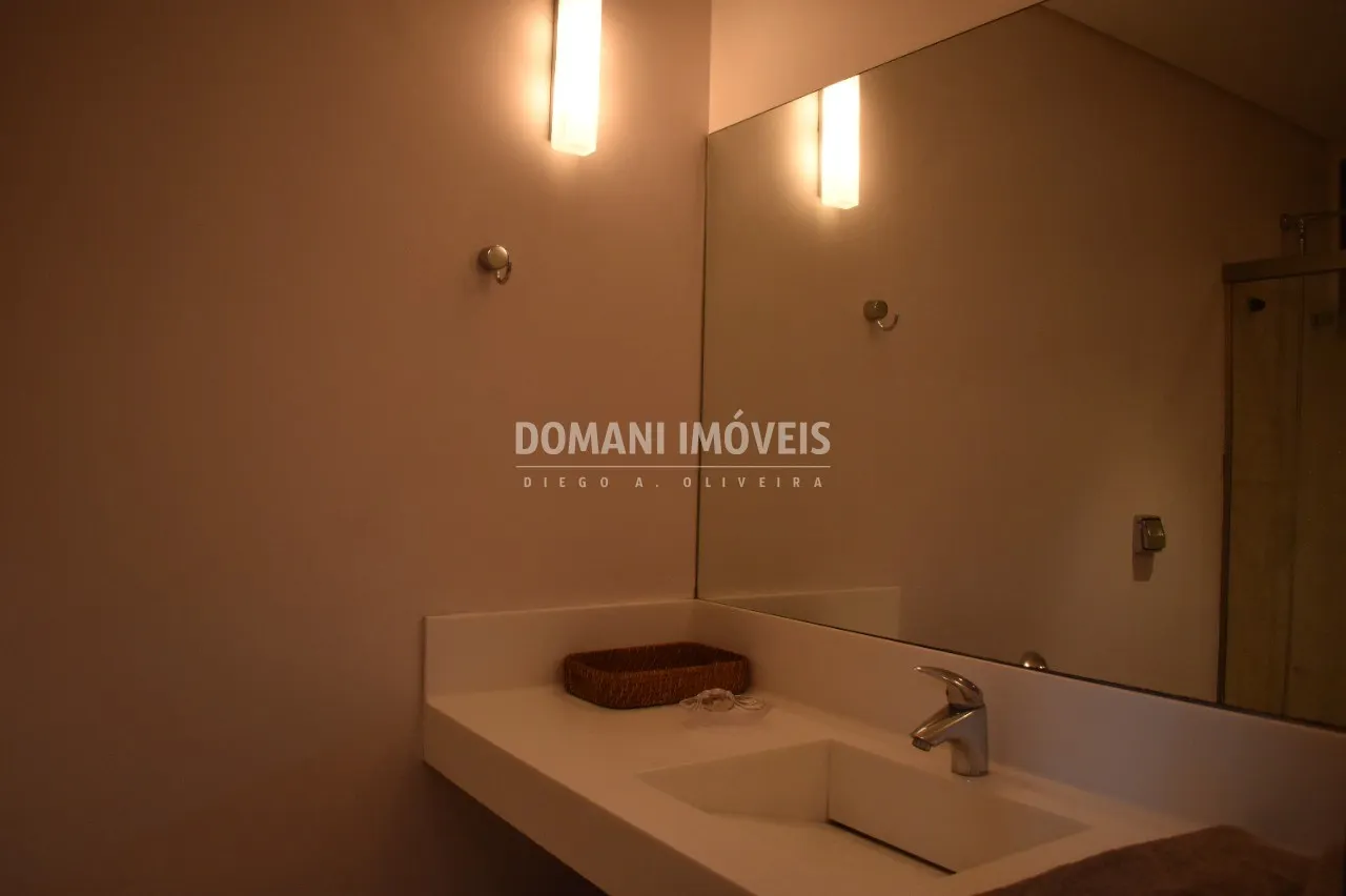 Casa à venda de 1.295 m² em Campos do Jordão, SP, Brasil