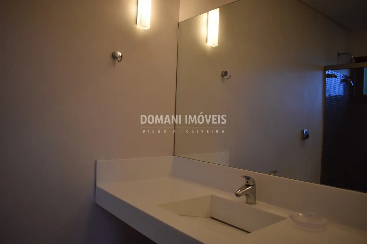 Casa à venda de 1.295 m² em Campos do Jordão, SP, Brasil