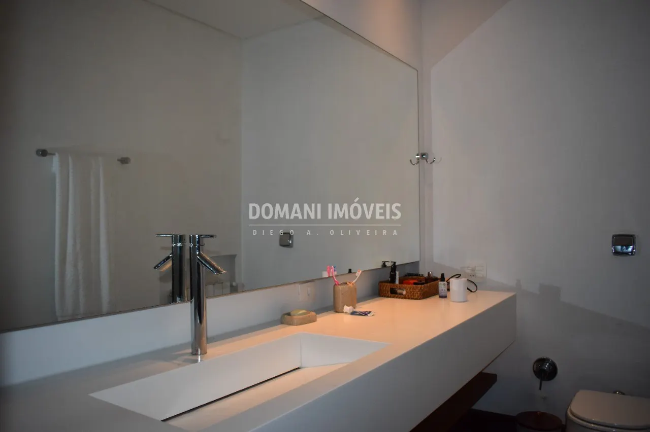 Casa à venda de 1.295 m² em Campos do Jordão, SP, Brasil