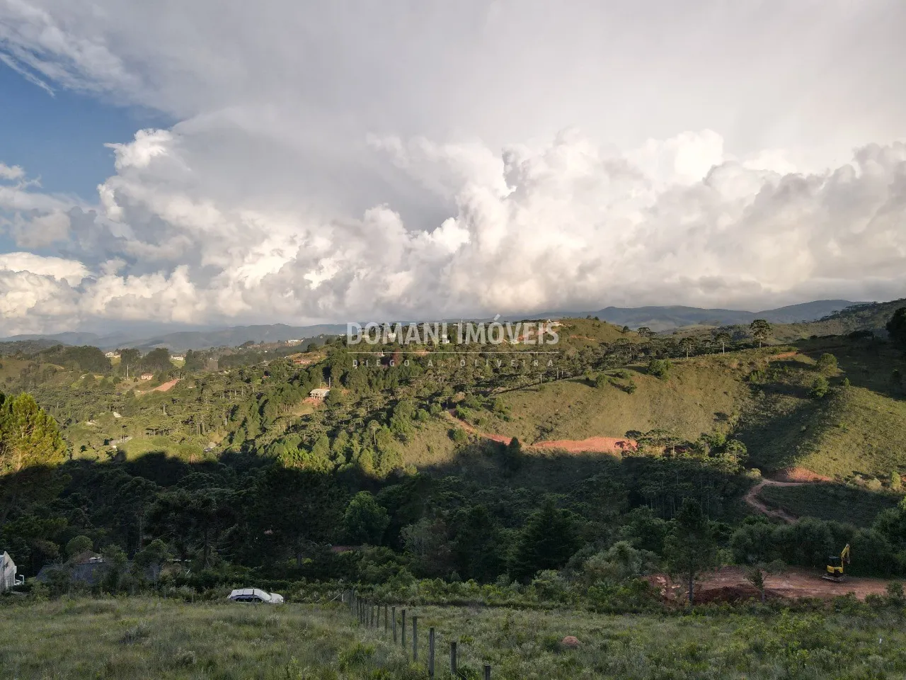 Terreno à venda de 1.340 m² em Campos do Jordão, SP, Brasil