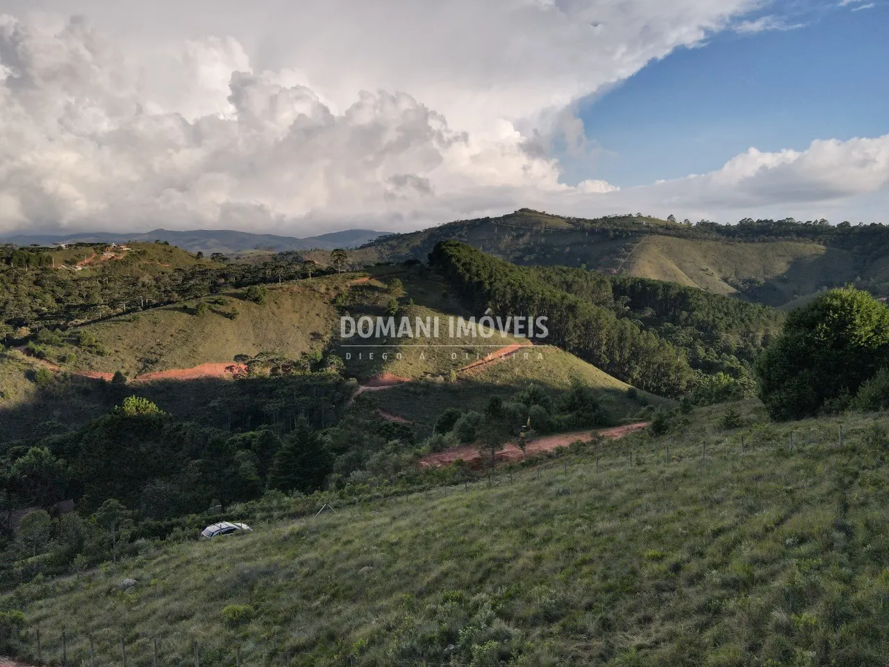 Terreno à venda de 1.340 m² em Campos do Jordão, SP, Brasil