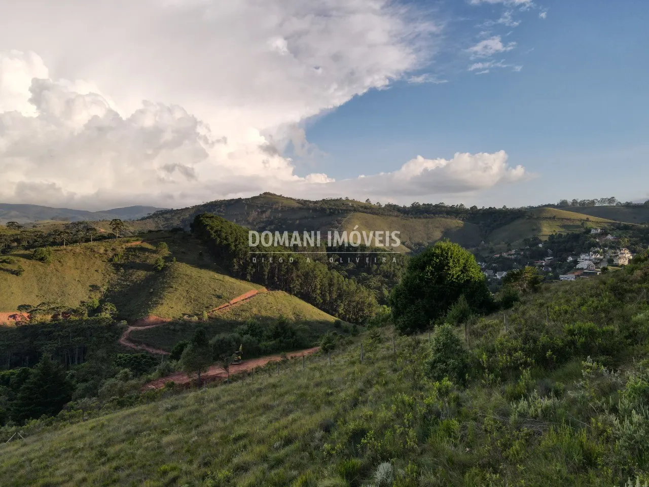 Terreno à venda de 1.340 m² em Campos do Jordão, SP, Brasil