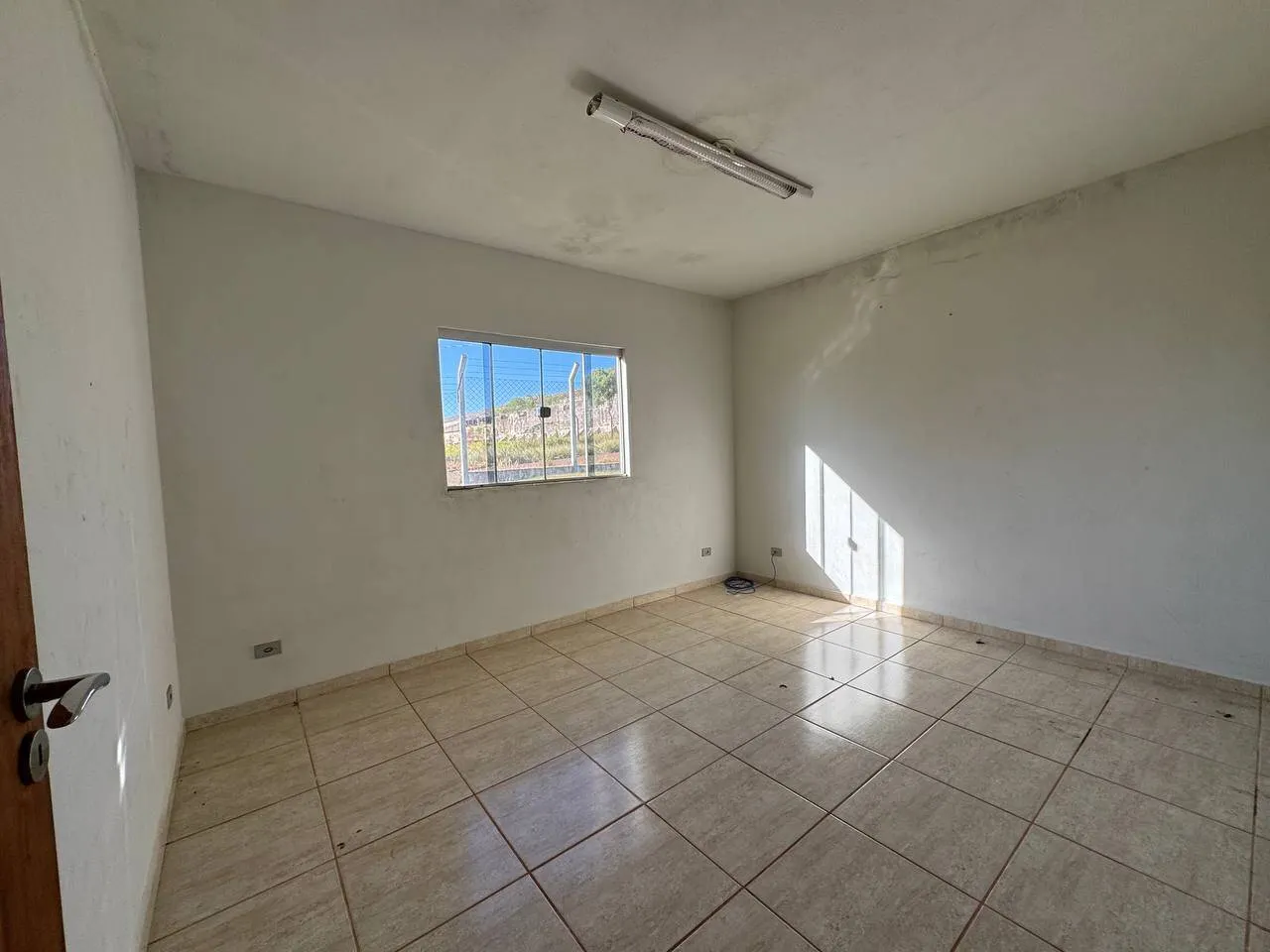 Comercial  de 3.586 m² em Piraju, SP, Brasil