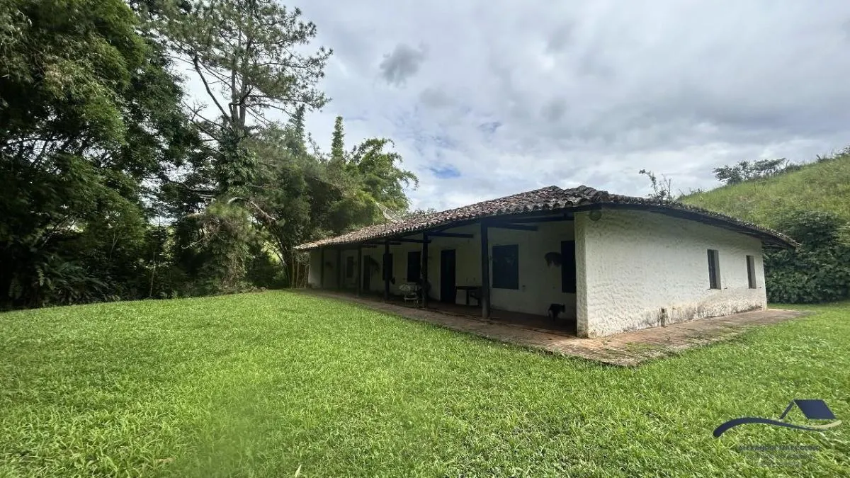Fazenda à venda de 73 ha em Santa Branca, SP, Brasil