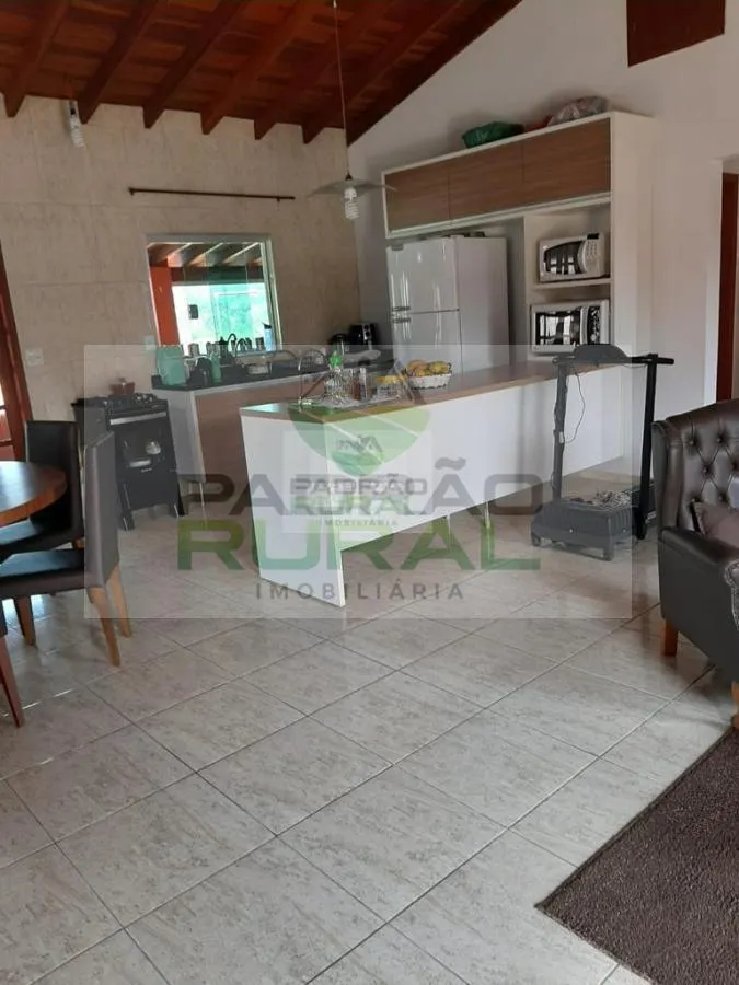 Chácara à venda de 930 m² em Mairinque, SP, Brasil