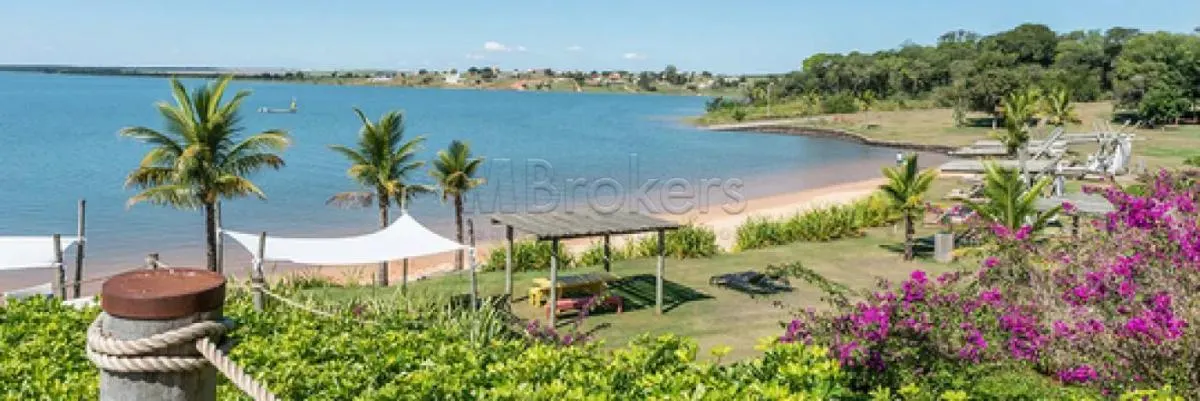 Chácara à venda de 447 m² em Paranapanema, SP, Brasil