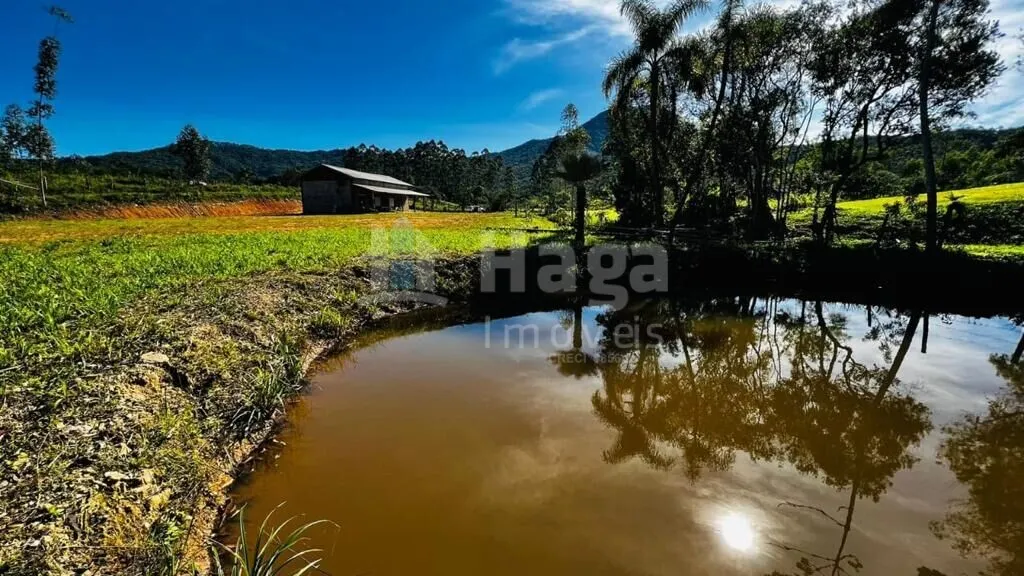 Fazenda à venda de 4.700 m² em Porto Belo, SC, Brasil