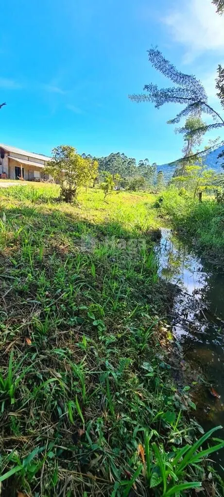 Fazenda à venda de 4.700 m² em Porto Belo, SC, Brasil