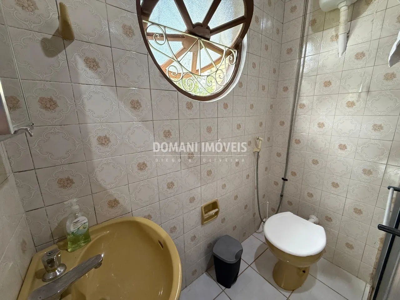 Casa à venda de 1.350 m² em Campos do Jordão, SP, Brasil