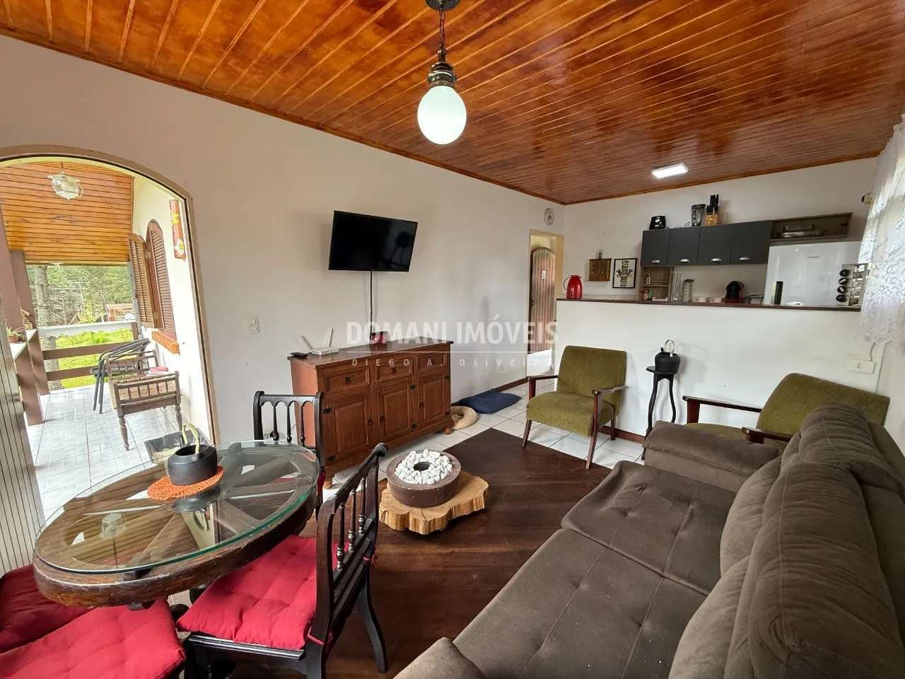 Casa à venda de 1.350 m² em Campos do Jordão, SP, Brasil