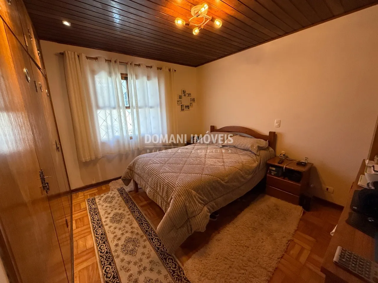 Casa à venda de 385 m² em Campos do Jordão, SP, Brasil