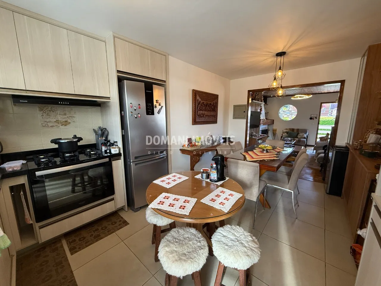 Casa à venda de 385 m² em Campos do Jordão, SP, Brasil