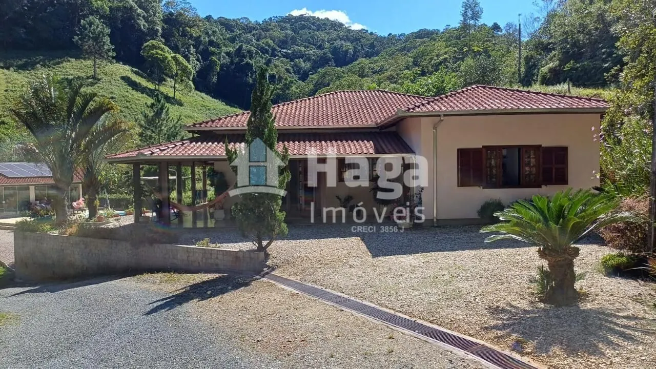 Chácara à venda de 13 ha em Nova Trento, SC, Brasil