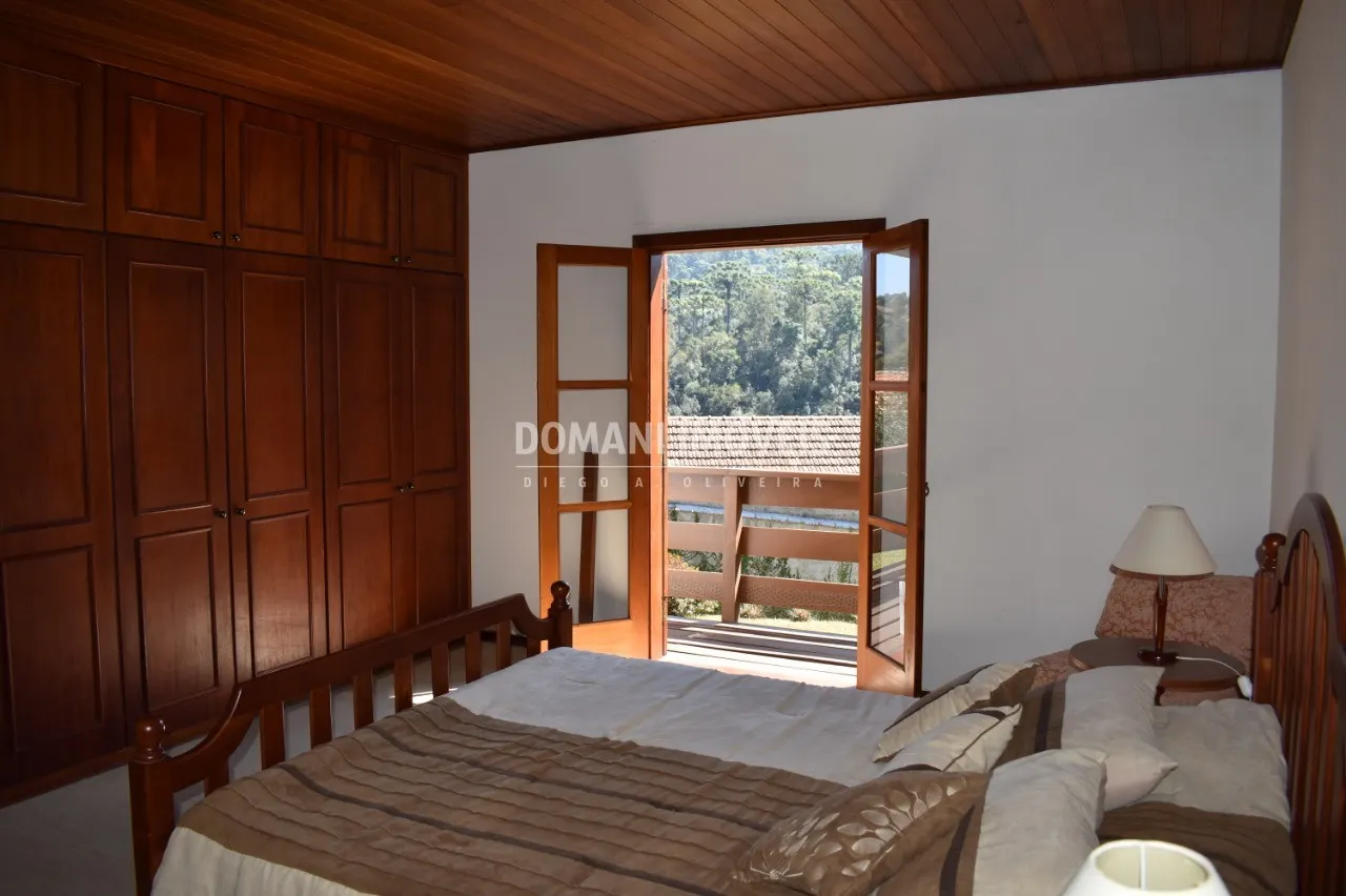 Casa à venda de 1.250 m² em Campos do Jordão, SP, Brasil