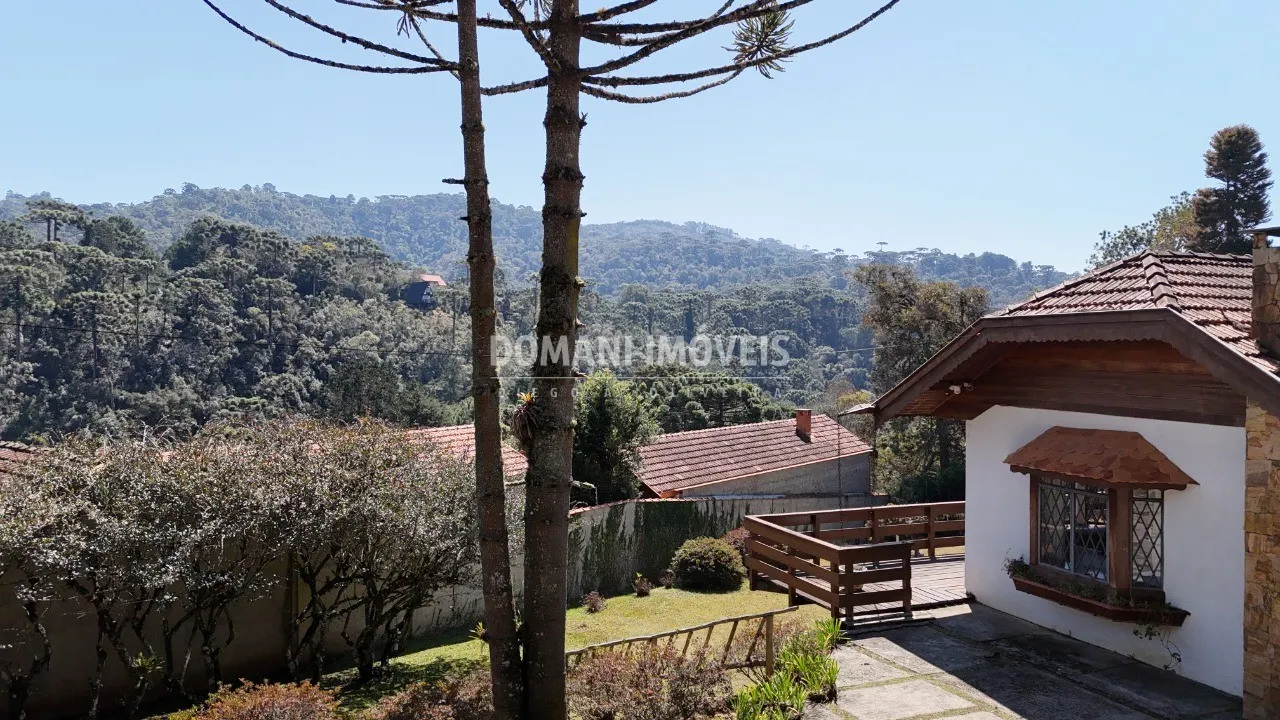 Casa à venda de 1.250 m² em Campos do Jordão, SP, Brasil