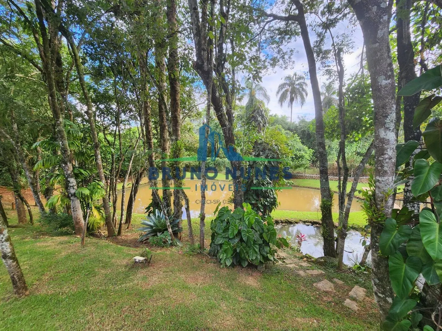 Chácara à venda de 3.600 m² em Artur Nogueira, SP, Brasil
