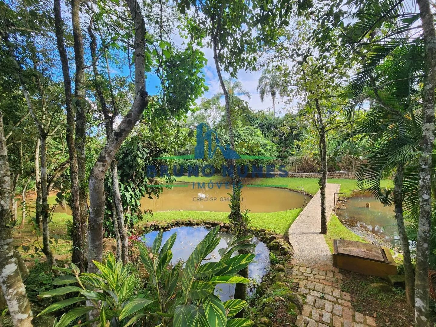 Chácara à venda de 3.600 m² em Artur Nogueira, SP, Brasil