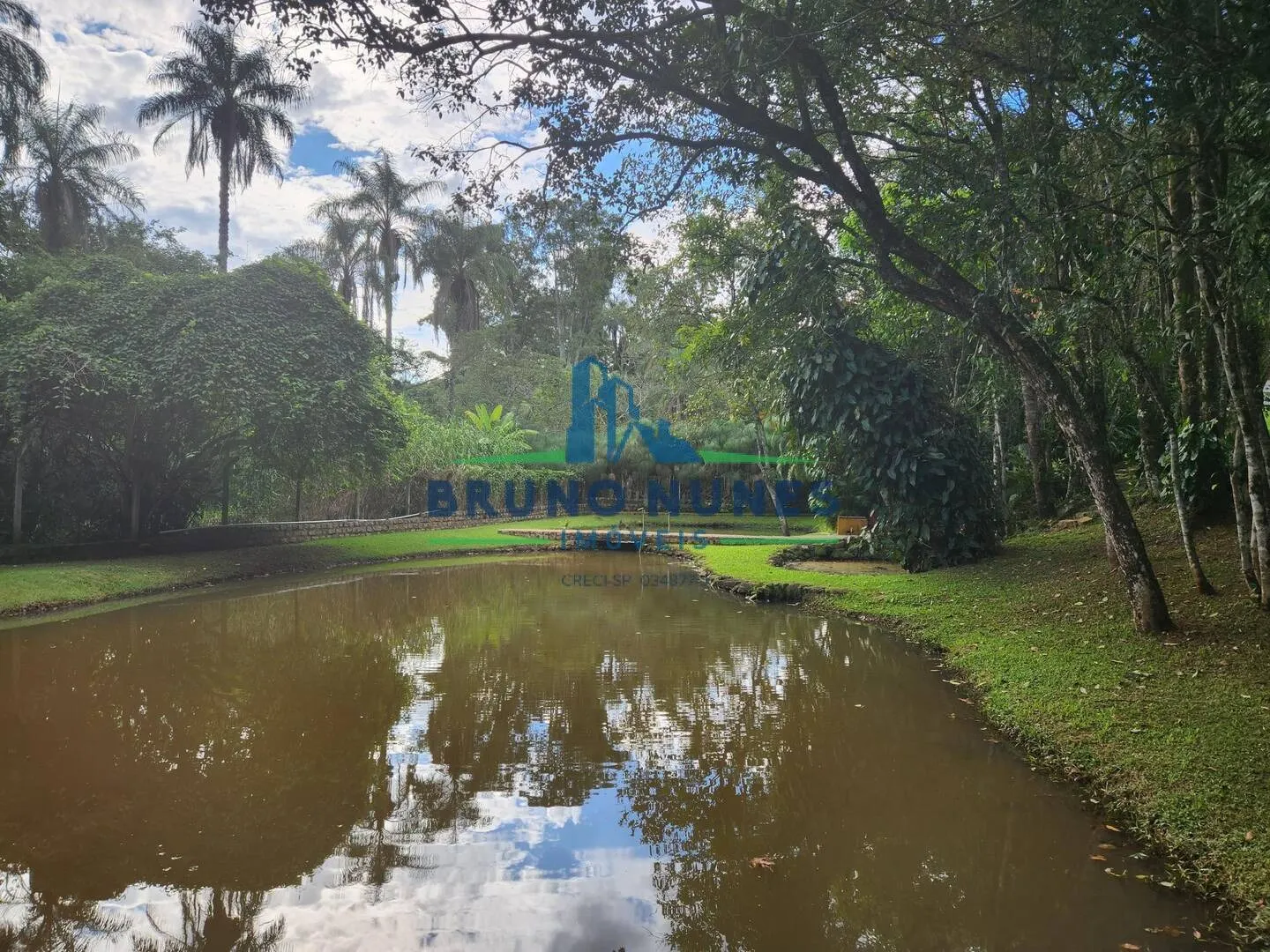 Chácara à venda de 3.600 m² em Artur Nogueira, SP, Brasil