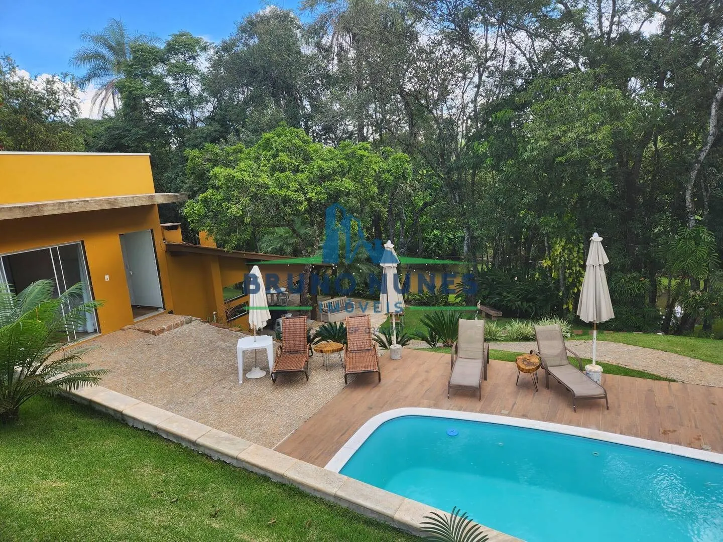 Chácara à venda de 3.600 m² em Artur Nogueira, SP, Brasil