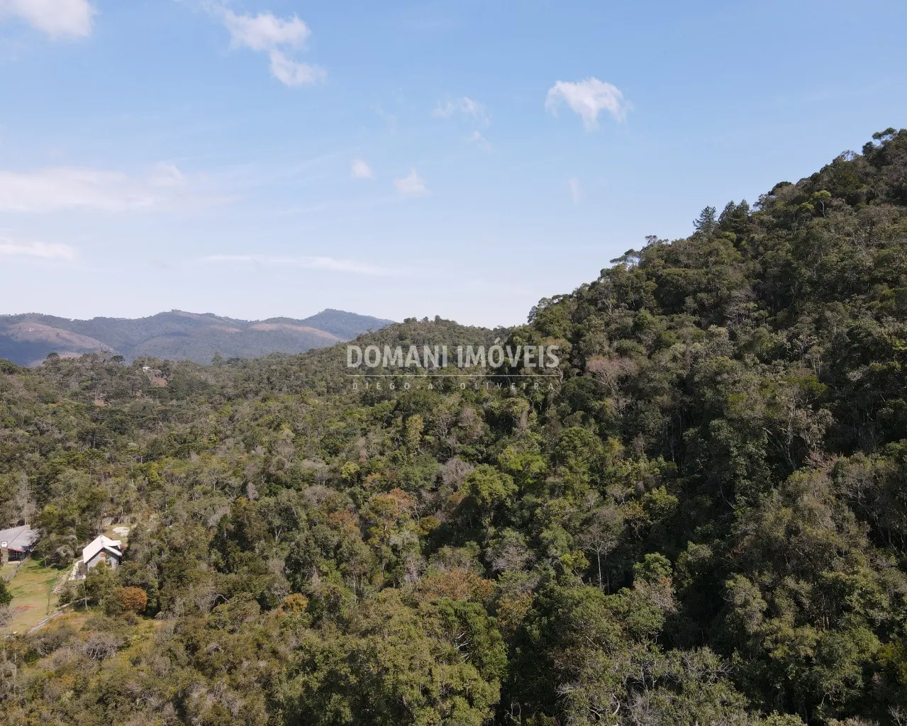 Terreno à venda de 7.780 m² em Campos do Jordão, SP, Brasil