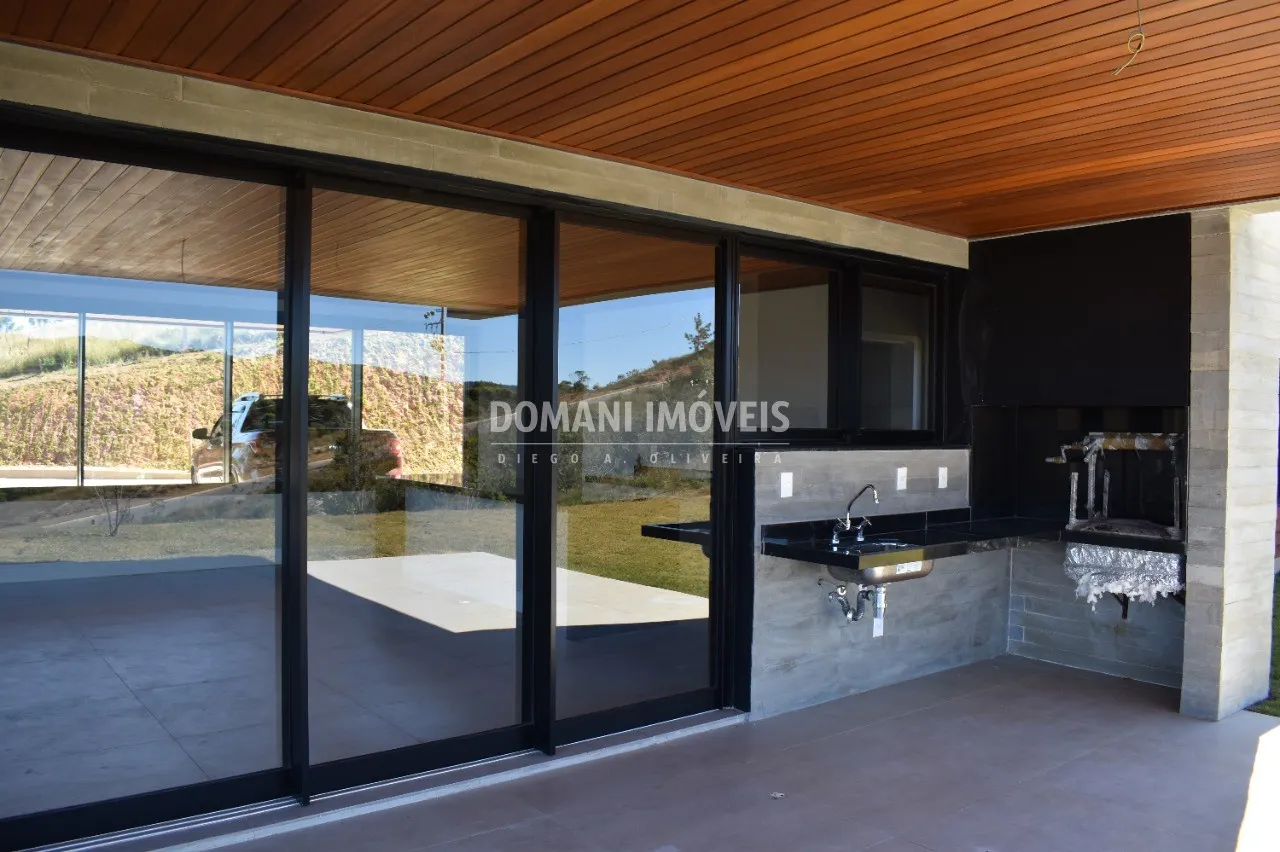 Casa à venda de 2.990 m² em Campos do Jordão, SP, Brasil