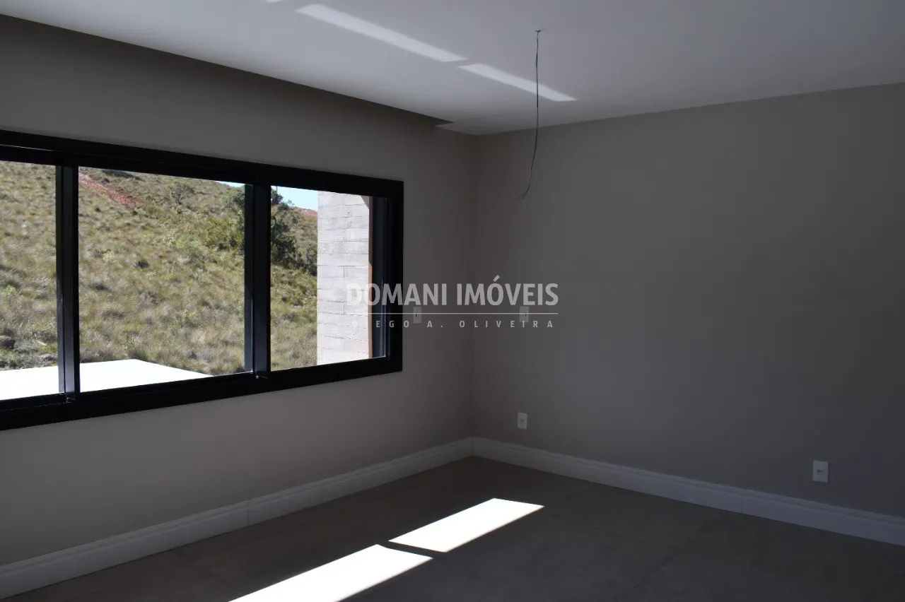 Casa à venda de 2.990 m² em Campos do Jordão, SP, Brasil