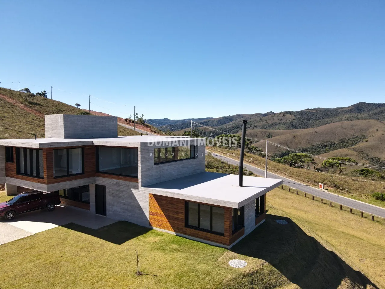 Casa à venda de 2.990 m² em Campos do Jordão, SP, Brasil