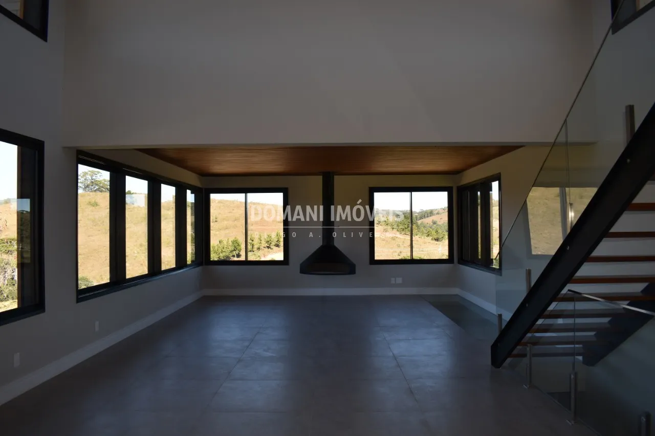 Casa à venda de 2.990 m² em Campos do Jordão, SP, Brasil