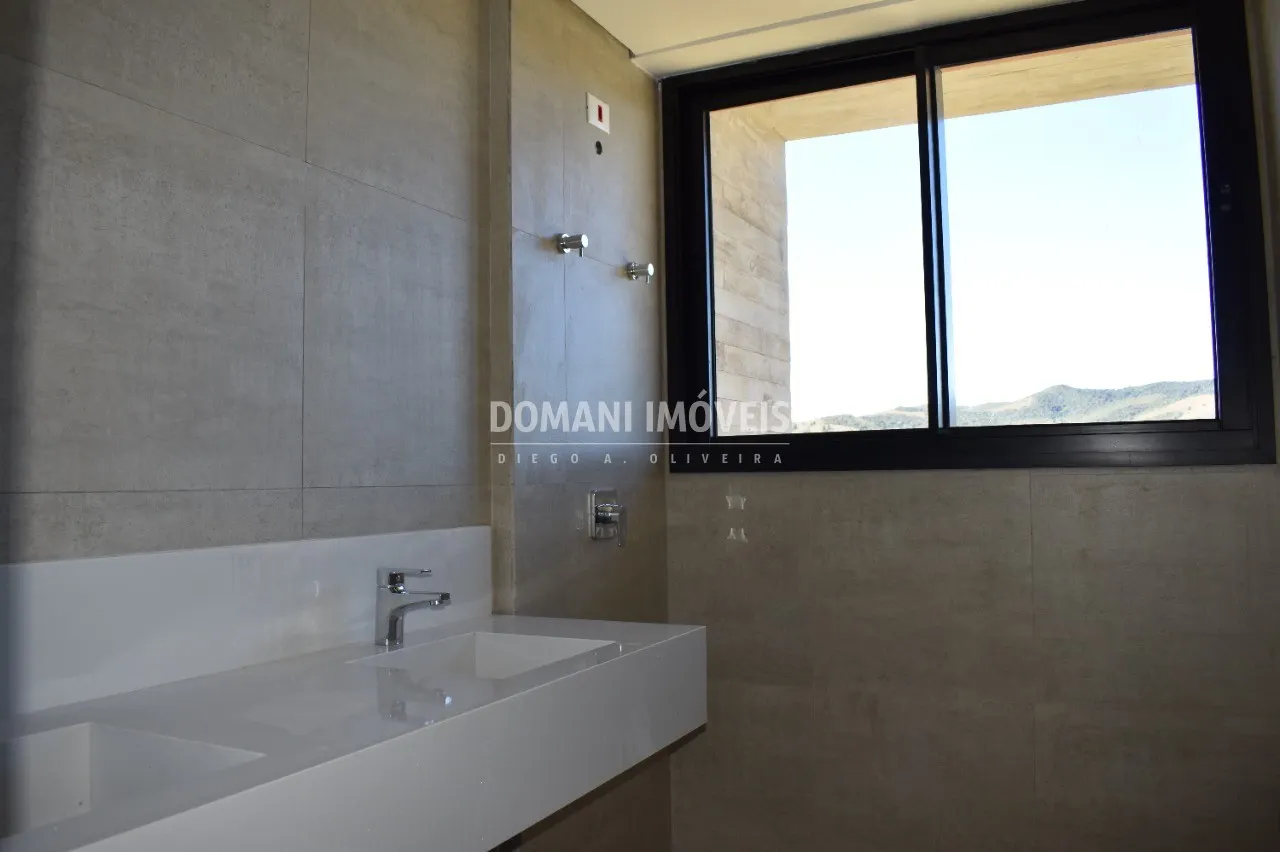 Casa à venda de 2.990 m² em Campos do Jordão, SP, Brasil