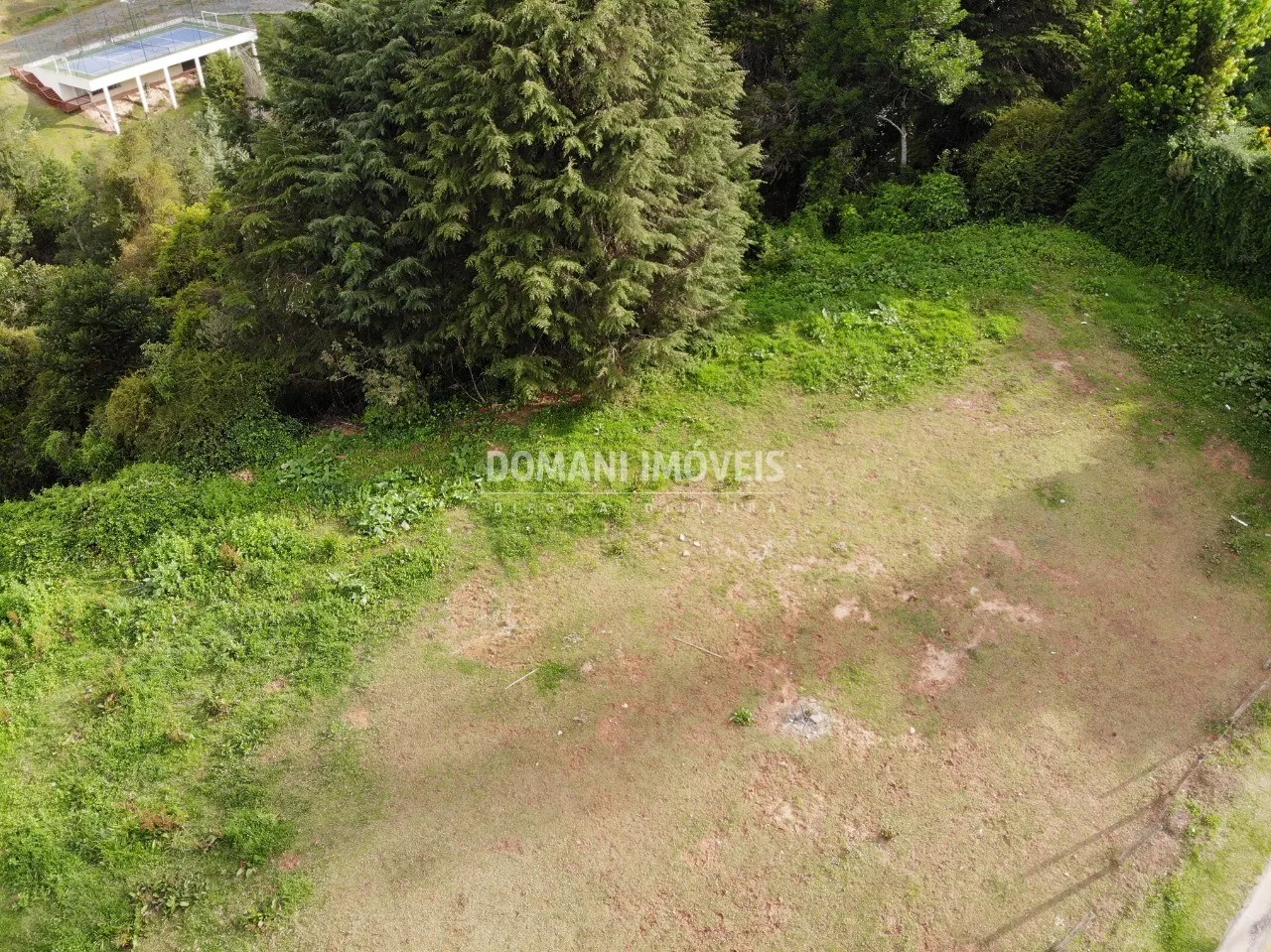 Terreno à venda de 1.120 m² em Campos do Jordão, SP, Brasil