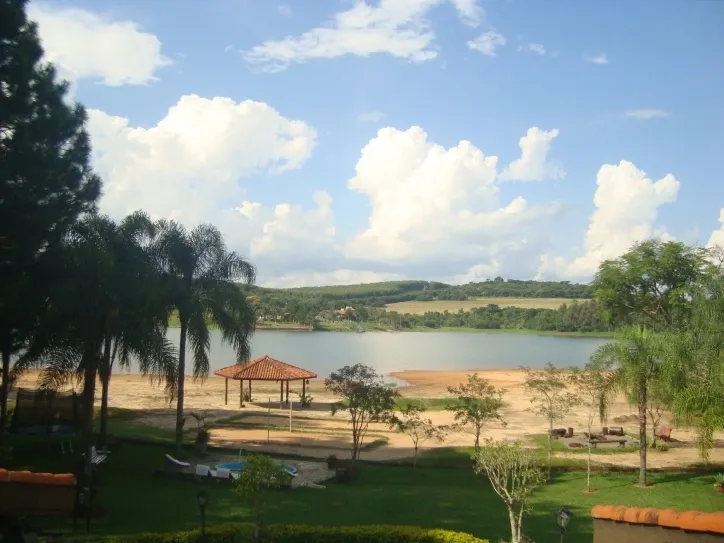 Chácara à venda de 9.000 m² em Piraju, SP, Brasil
