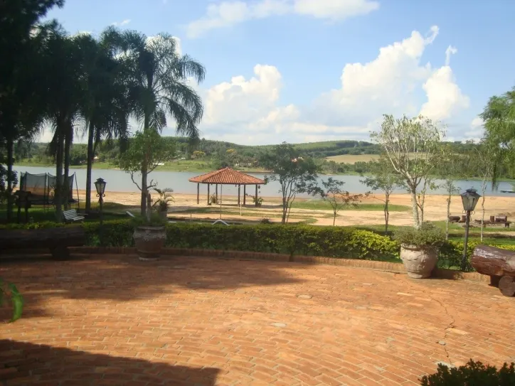 Chácara à venda de 9.000 m² em Piraju, SP, Brasil