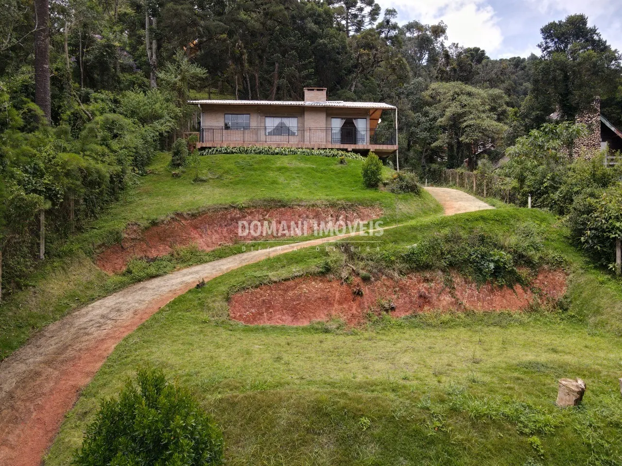 Casa à venda de 1.110 m² em Campos do Jordão, SP, Brasil