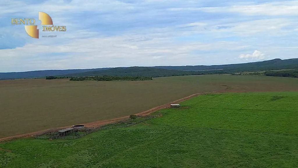 Fazenda à venda e para Arrendar de 1.380 ha em Rosário Oeste, MT, Brasil
