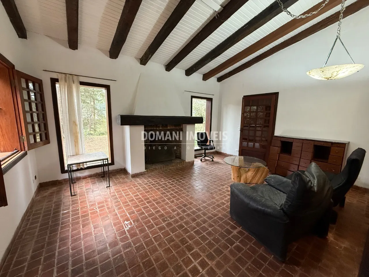 Casa à venda de 1.400 m² em Campos do Jordão, SP, Brasil