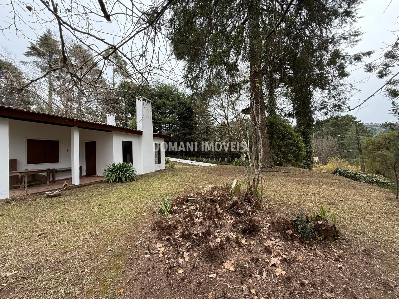 Casa à venda de 1.400 m² em Campos do Jordão, SP, Brasil