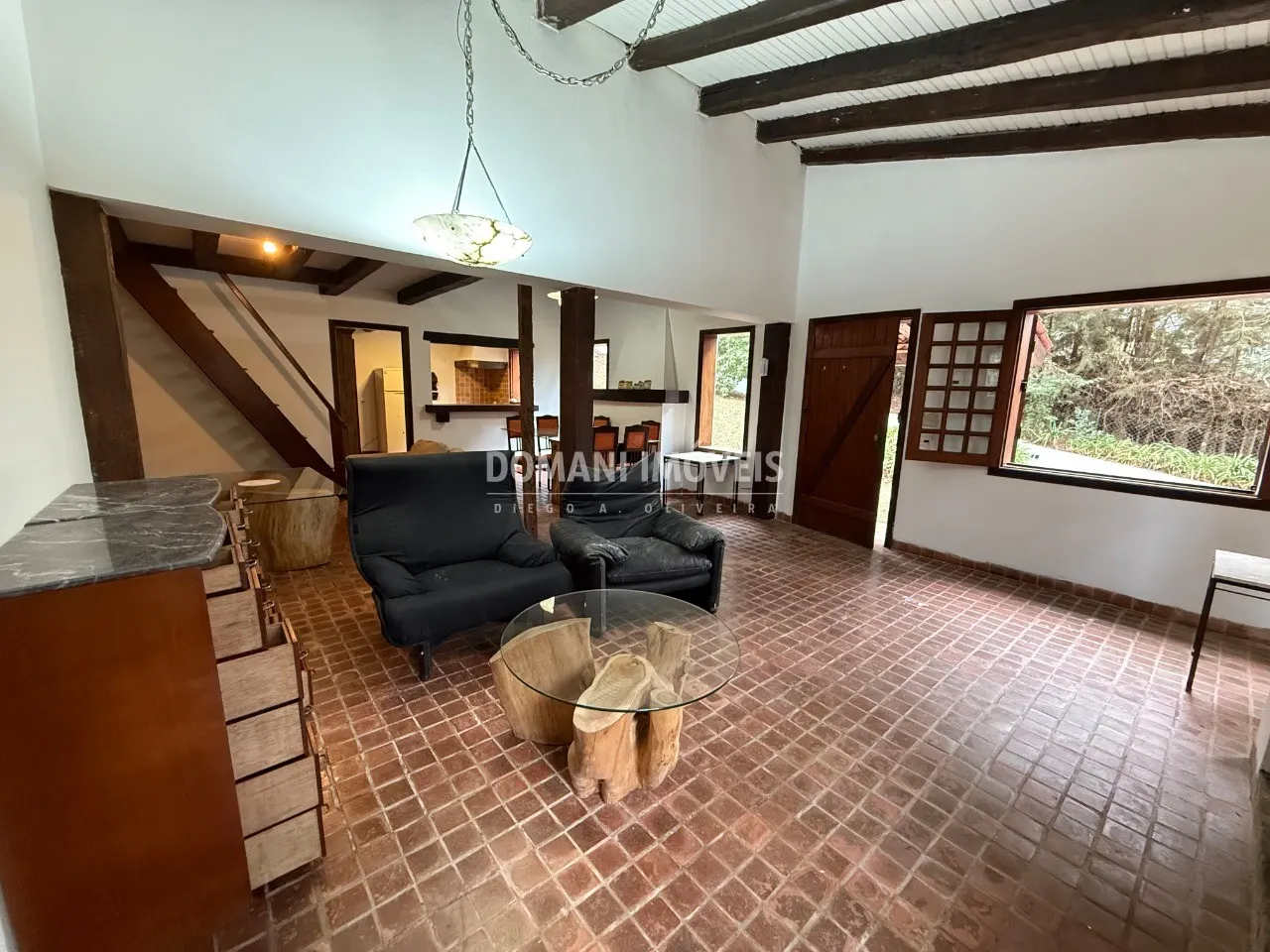 Casa à venda de 1.400 m² em Campos do Jordão, SP, Brasil