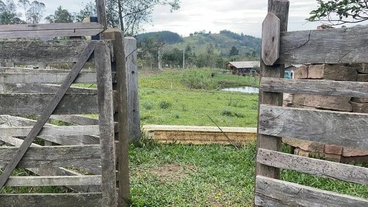 Country home for sale of 1 acres in Araricá, RS, Brazil