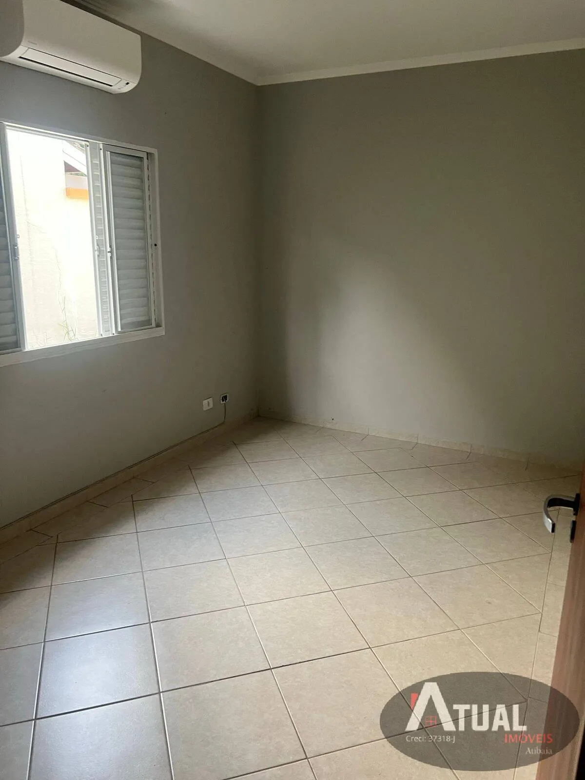 House for sale of 385 m² in Atibaia, SP, Brazil