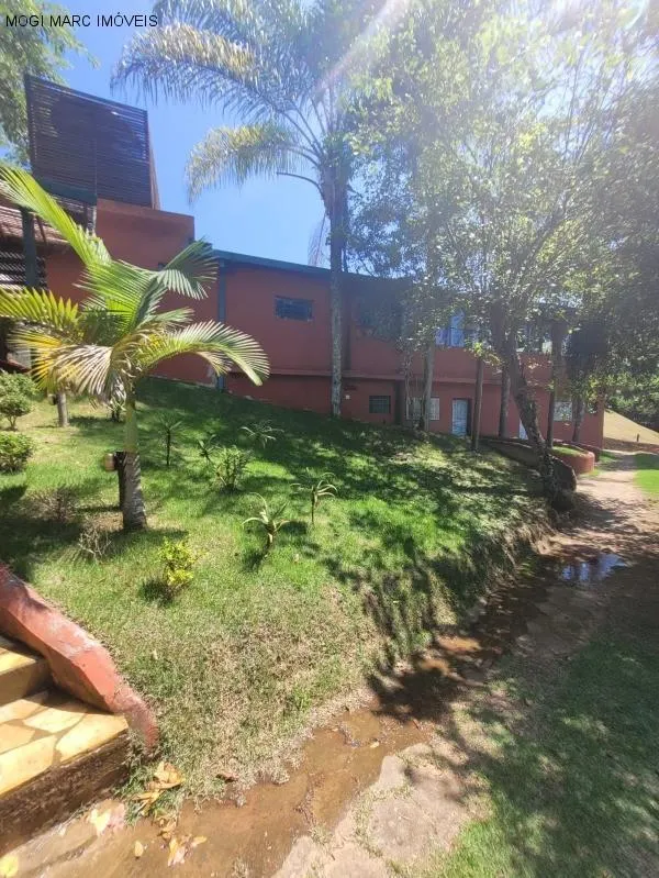 Chácara à venda de 5.658 m² em Guararema, SP, Brasil