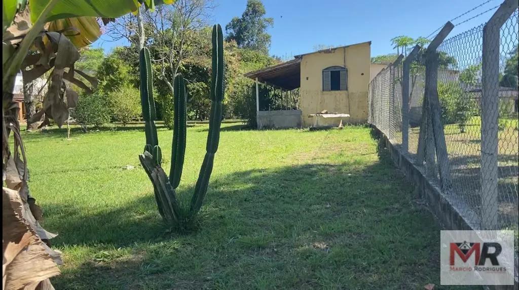 Chácara à venda de 5.000 m² em São Sebastião da Bela Vista, MG, Brasil