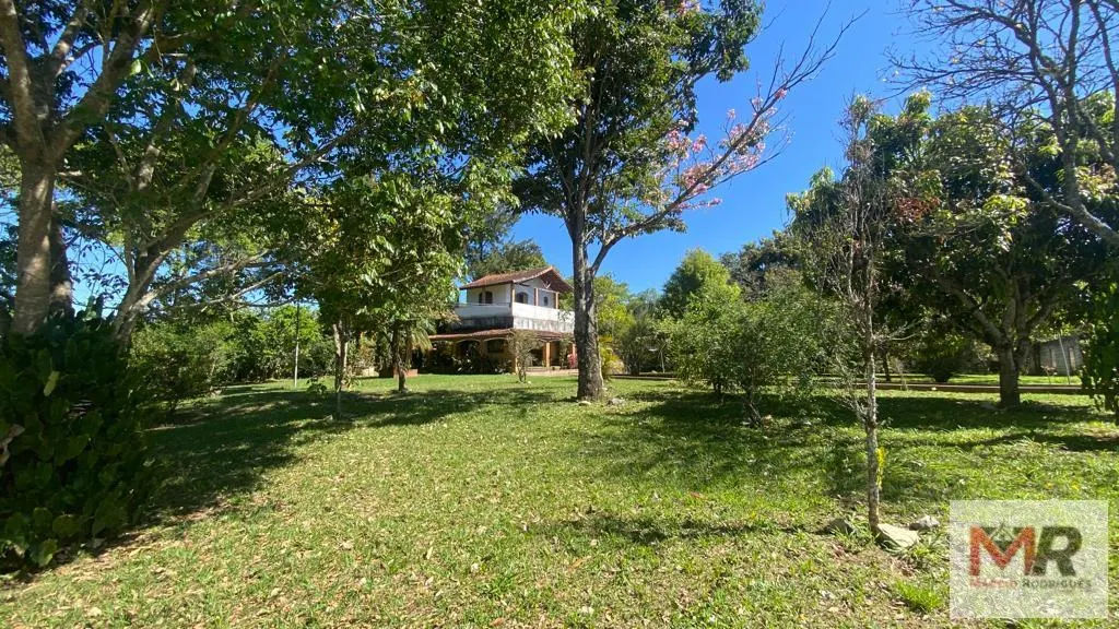 Chácara à venda de 5.000 m² em São Sebastião da Bela Vista, MG, Brasil