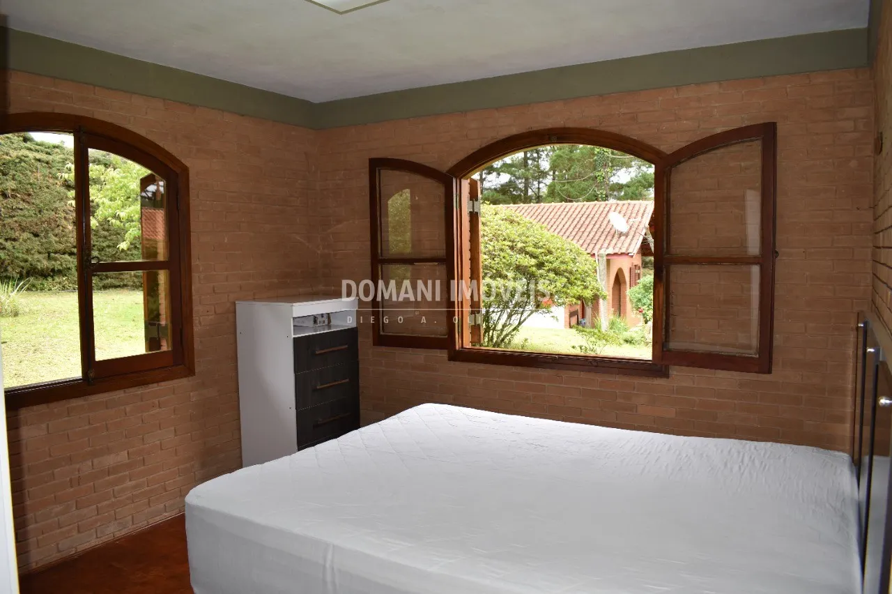 Casa à venda de 1.500 m² em Campos do Jordão, SP, Brasil