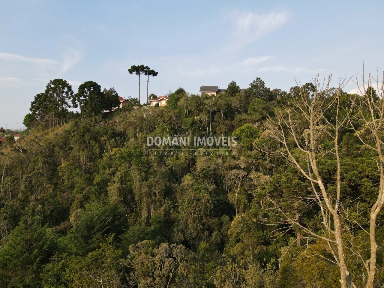 Terreno à venda de 1.010 m² em Campos do Jordão, SP, Brasil