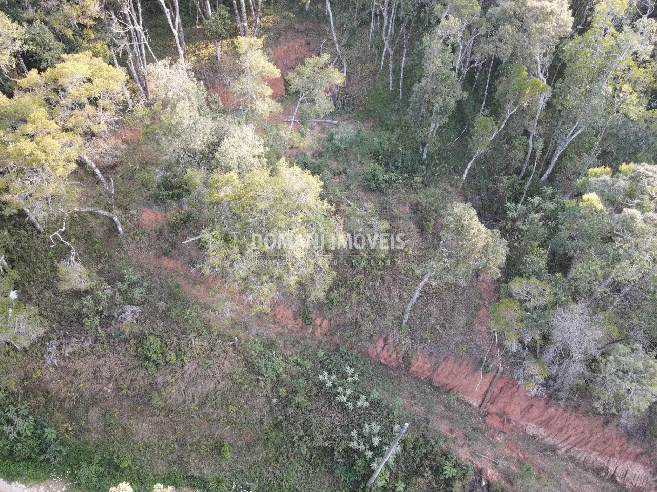Terreno à venda de 1.010 m² em Campos do Jordão, SP, Brasil