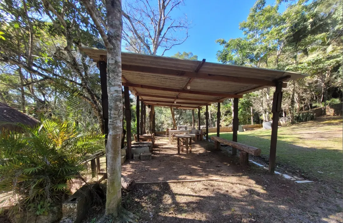 Sítio à venda de 4 ha em Santa Isabel, SP, Brasil