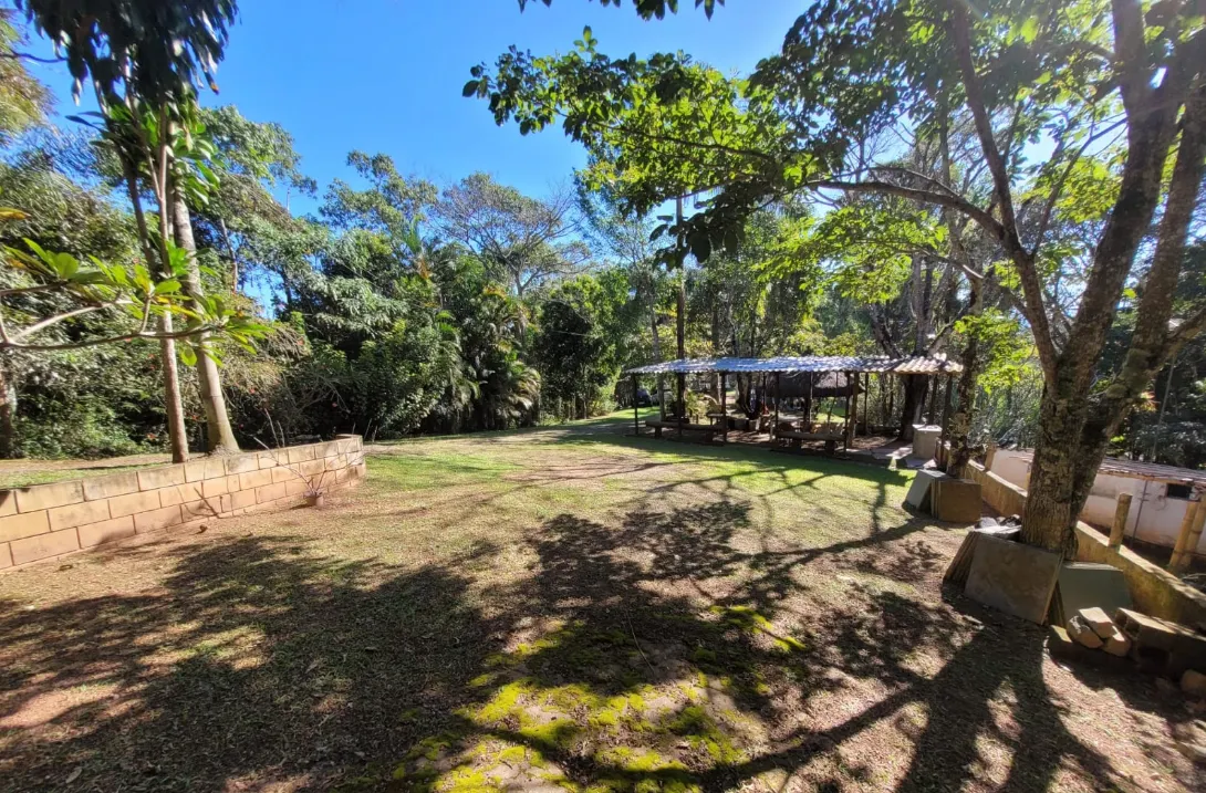 Sítio à venda de 4 ha em Santa Isabel, SP, Brasil