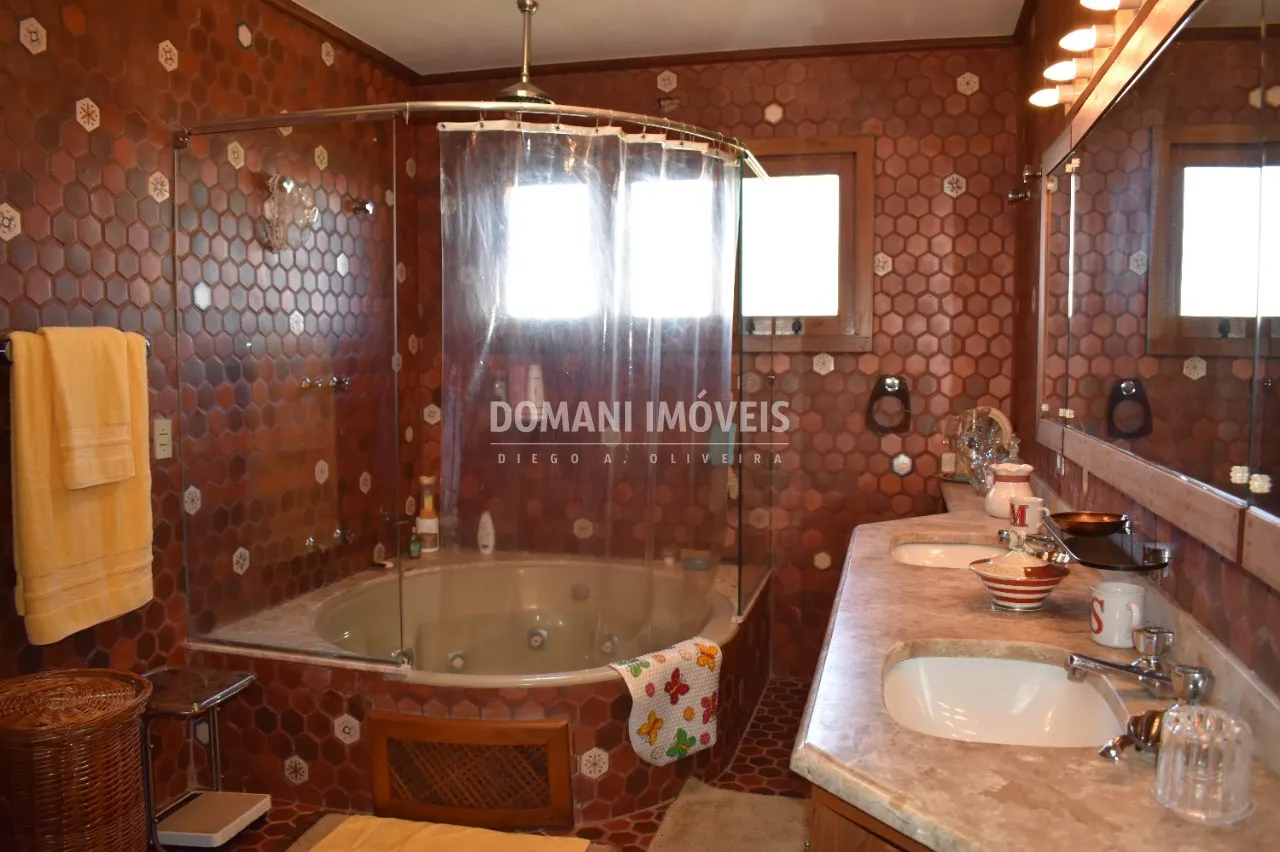 House for sale of 1 acres in Campos do Jordão, SP, Brazil