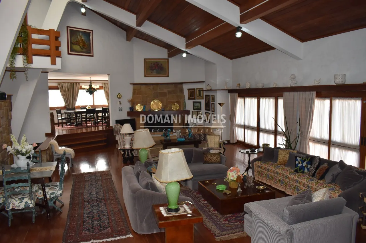 House for sale of 1 acres in Campos do Jordão, SP, Brazil