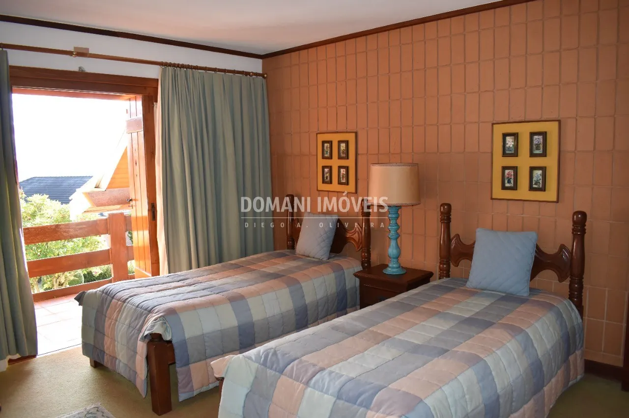 House for sale of 1 acres in Campos do Jordão, SP, Brazil